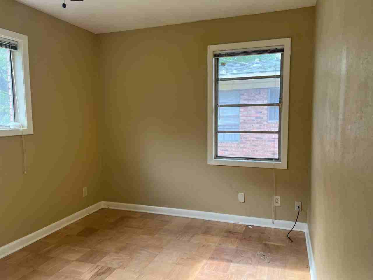 1601 Donald Dr - Photo 3 of 22