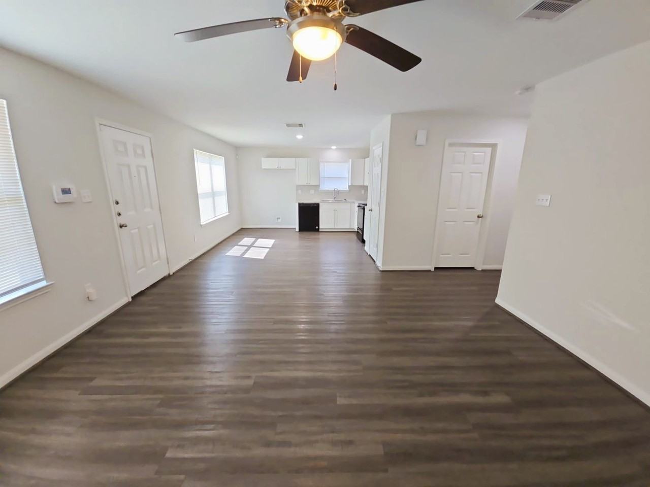 7953 Kenton St - Photo 2 of 32