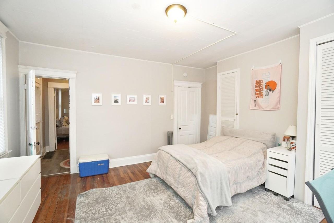 2417 Fairview Ave - Photo 5 of 42