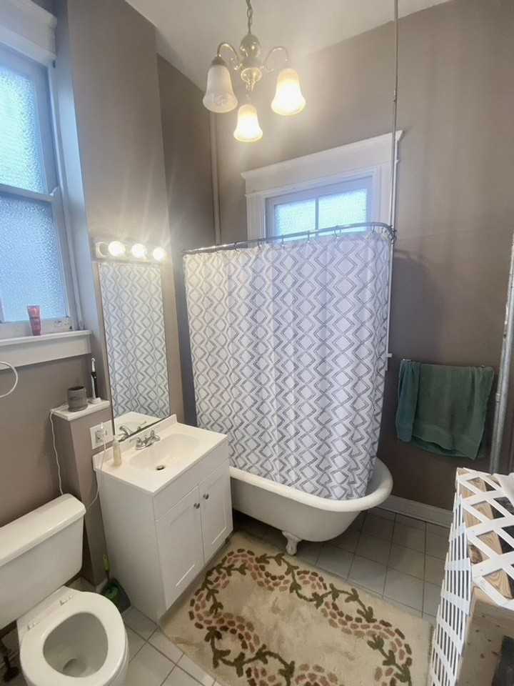 2365 Victor St - Photo 6 of 18