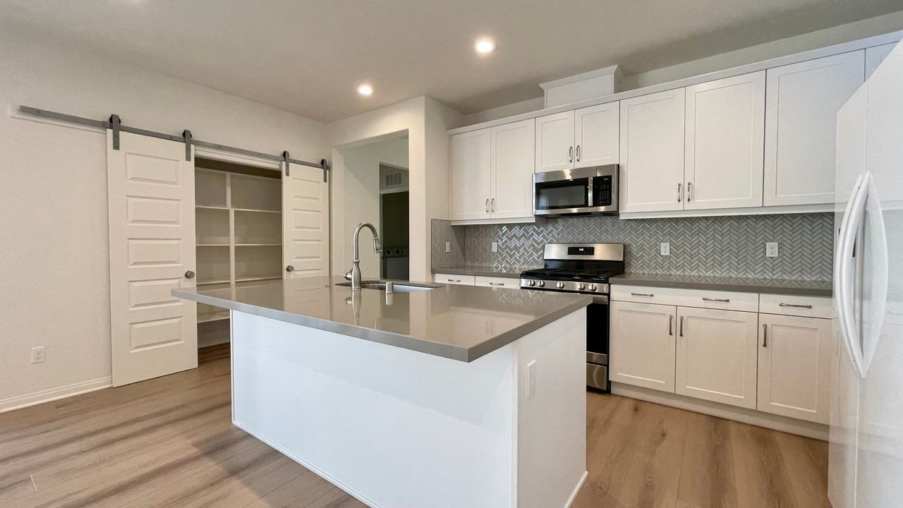 3994 Righetti Ranch Rd - Photo 2 of 24