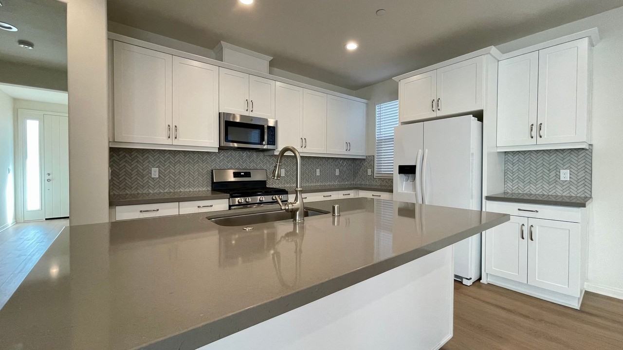 3994 Righetti Ranch Rd - Photo 3 of 24