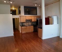 featured image of 2405 Sarah St