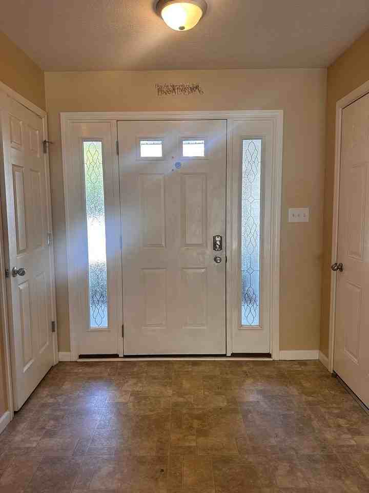 5733 W Vinca Ln - Photo 2 of 20