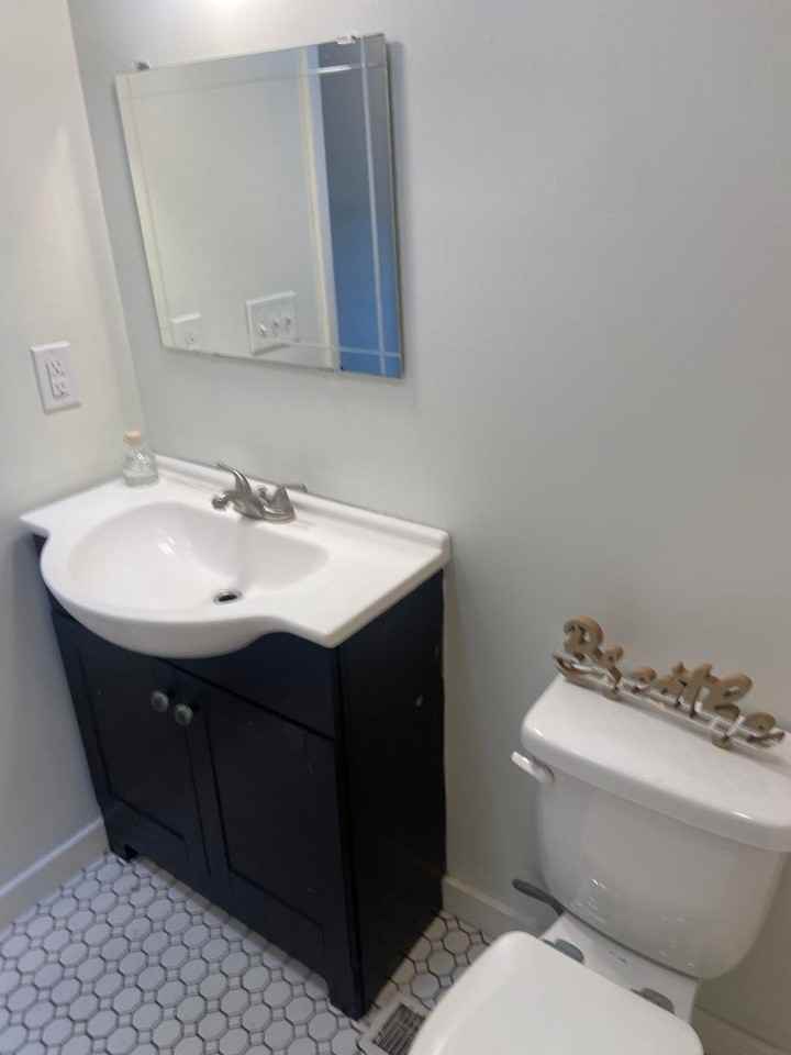 330 Covington Rd - Photo 6 of 24