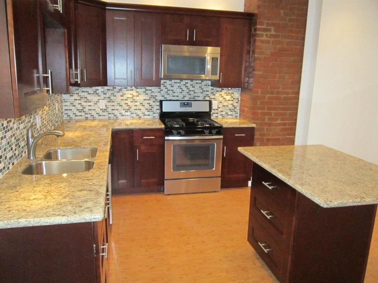 6 Brosville St - Photo 2 of 20