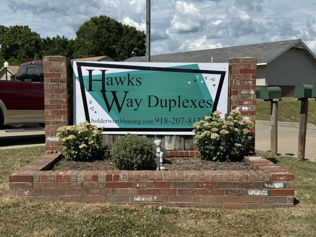 1509 N Kennedy Ln - Photo 2 of 14