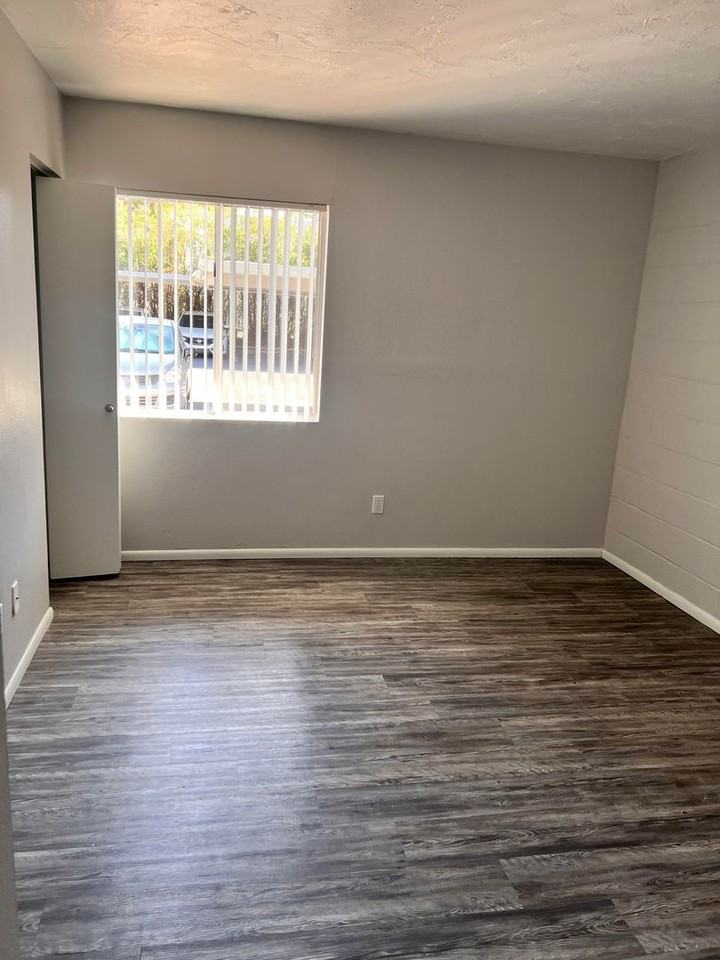 Saguaro Villas - Photo 3 of 16