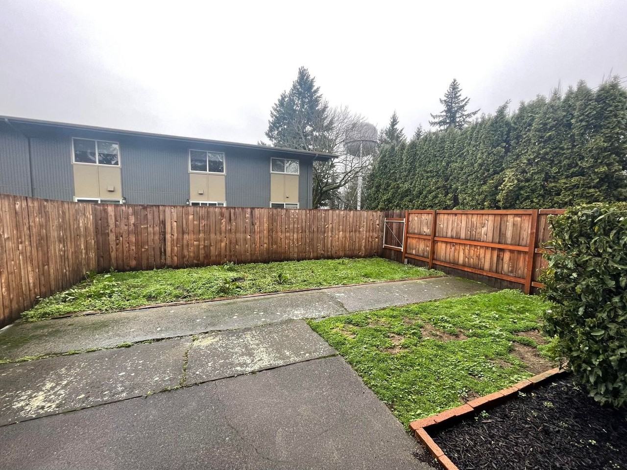 12702 E Burnside St #5 - Photo 2 of 20