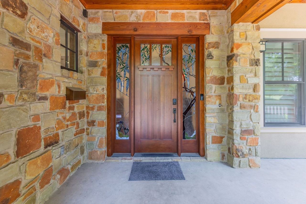 4309 Camacho St - Photo 7 of 47