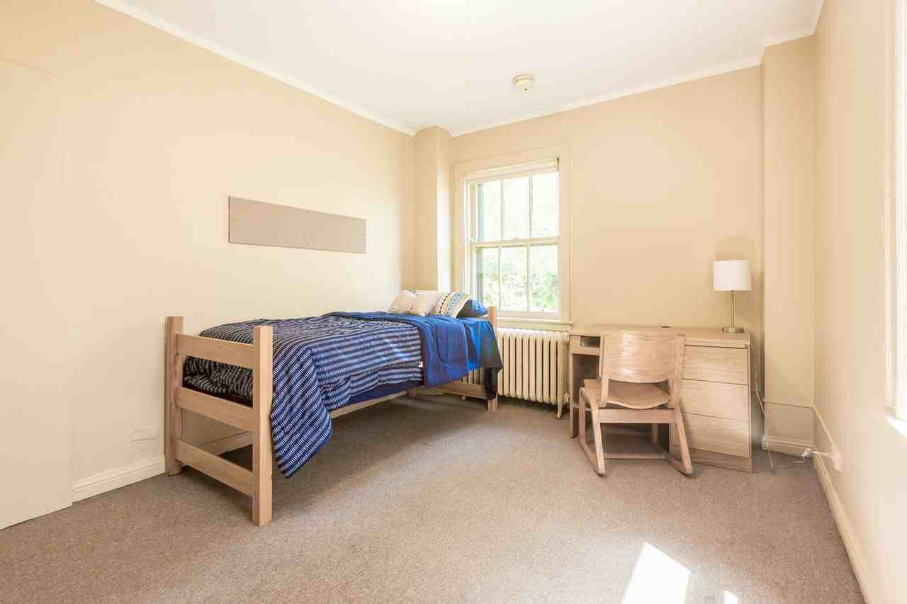 5540 Hyde Park by 3L Living - Photo 5 of 41