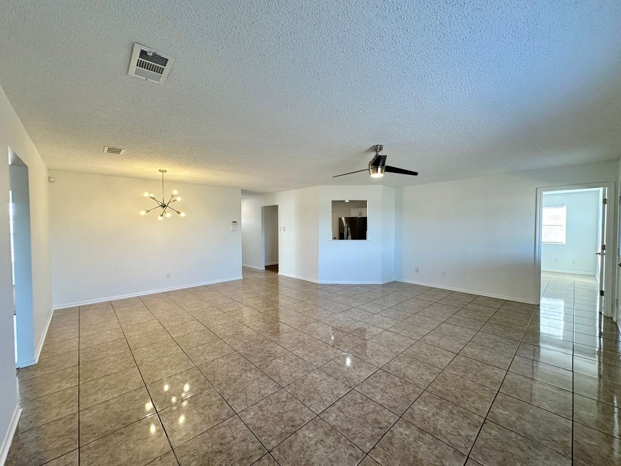 4403 Tidal Wave Dr - Photo 4 of 31