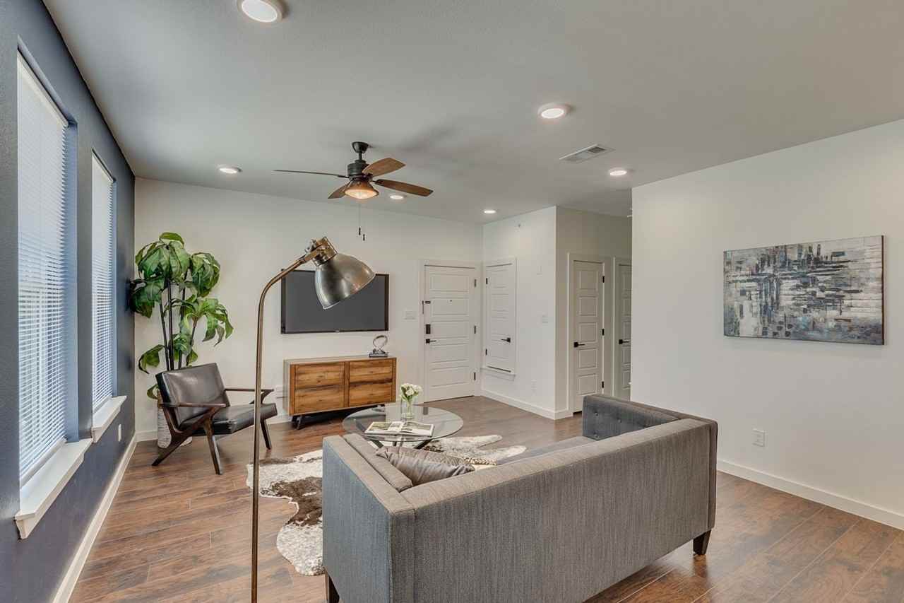 3145 Waits Ave - Photo 6 of 50