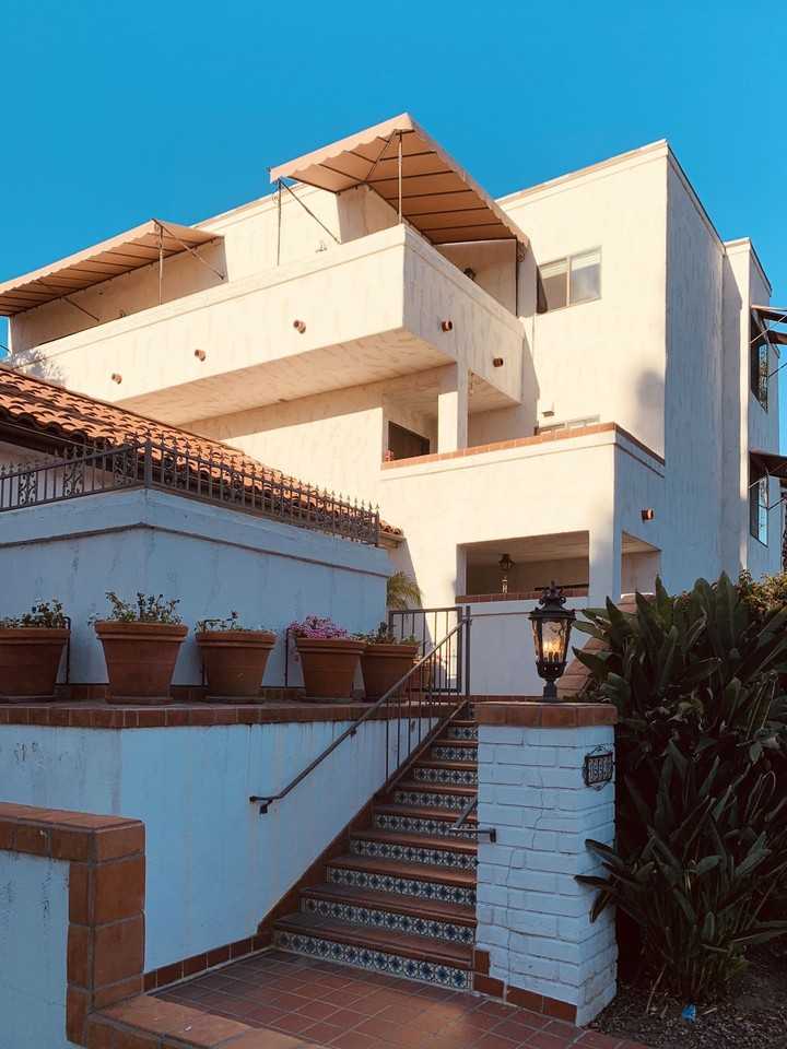 15323 Weddington Street - Photo 3 of 3