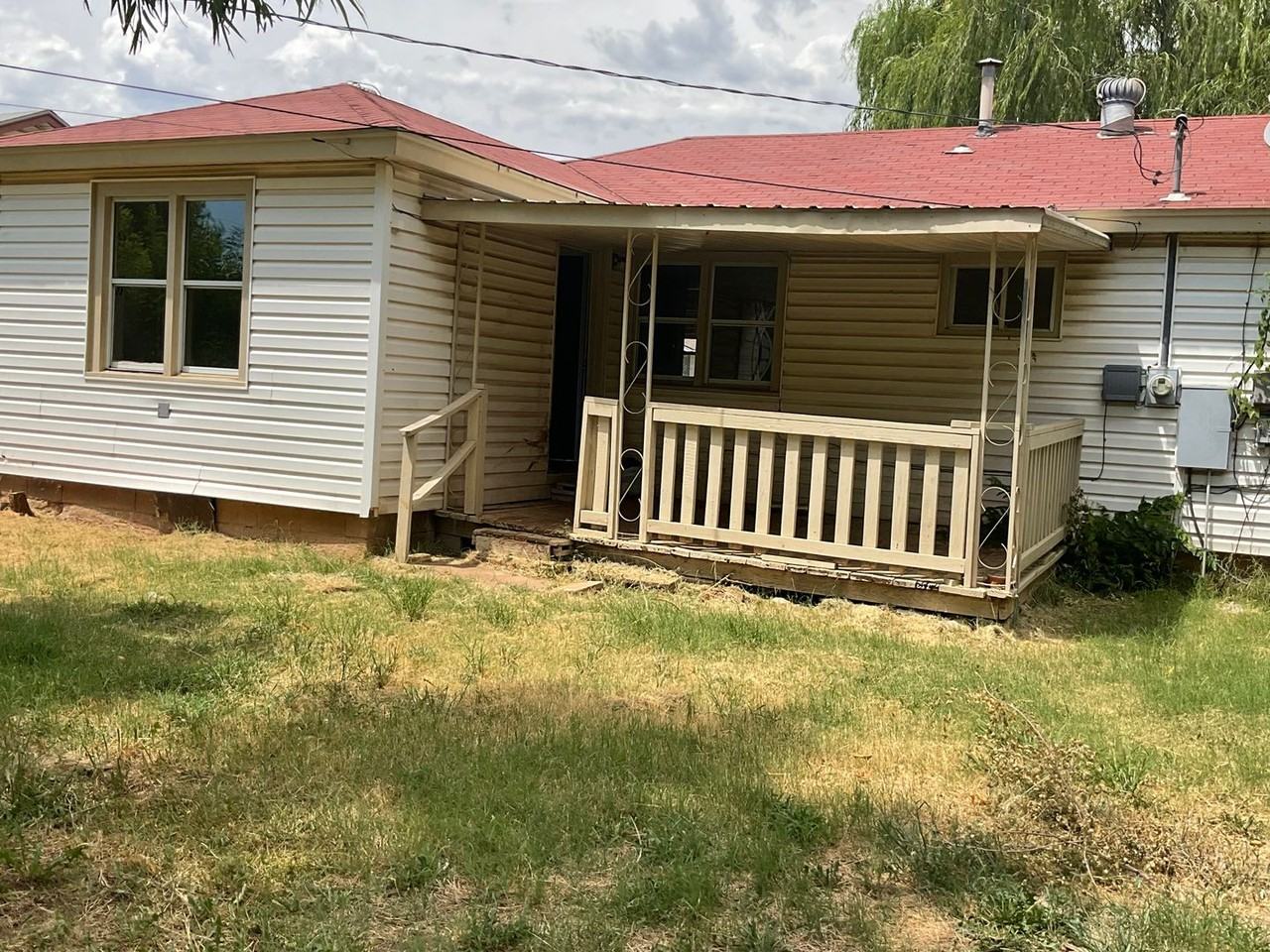 3916 Se 11th St - Photo 5 of 10