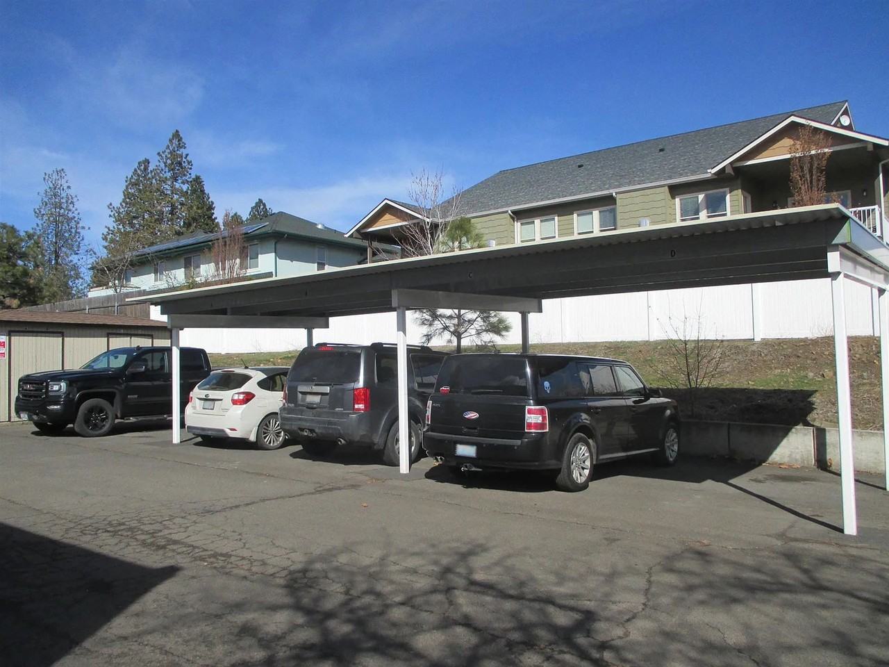 2331 E 29th Ave - Photo 3 of 21