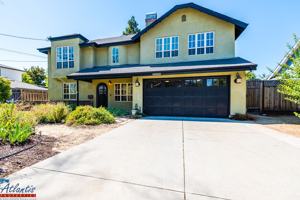 featured image of 14800 Berry Way