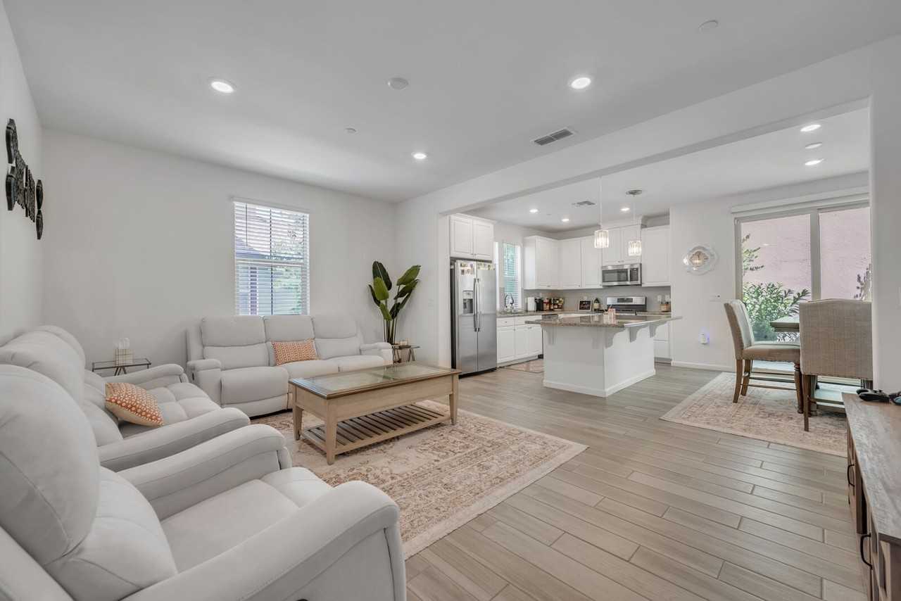 9310 Mystic Lake Aly - Photo 4 of 30