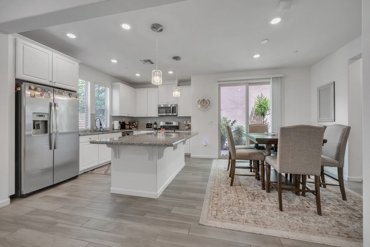 9310 Mystic Lake Aly - Photo 7 of 30