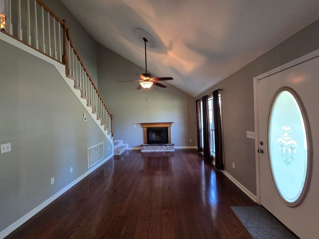 1011 Green Acres Rd - Photo 4 of 50