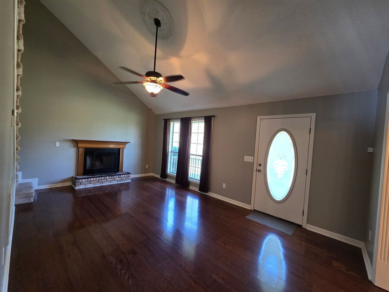 1011 Green Acres Rd - Photo 6 of 50