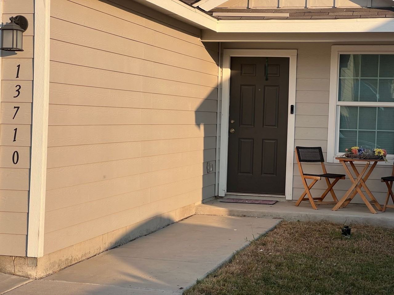13710FLUME Ridge Riv - Photo 2 of 17