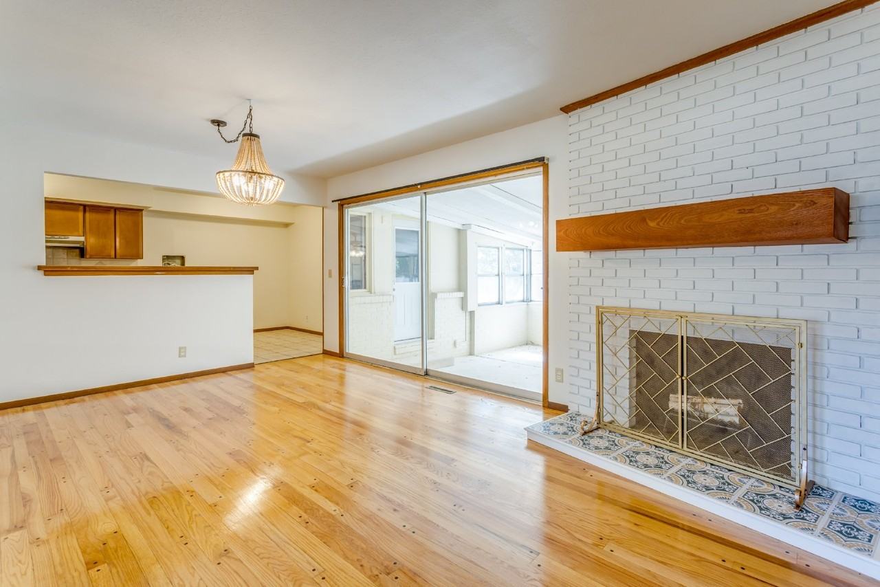 9315 W 9th St N - Photo 3 of 13