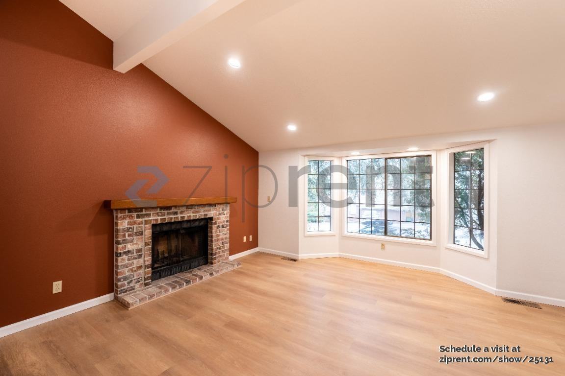10617 181st Ave Ne - Photo 5 of 22