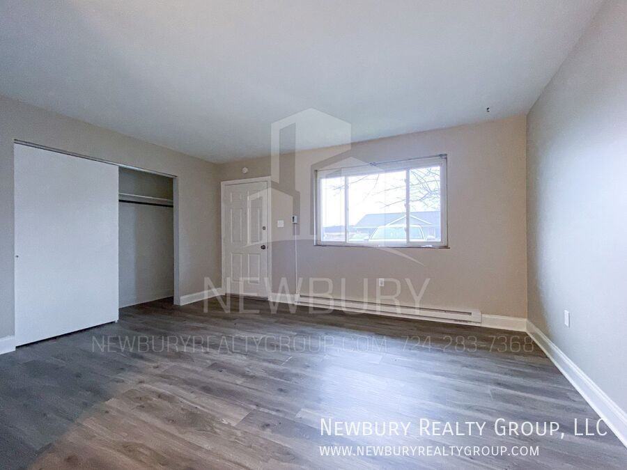 25 Sunbury Est - Photo 3 of 21