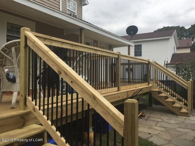 149 S Walnut St #149 - Photo 3 of 12