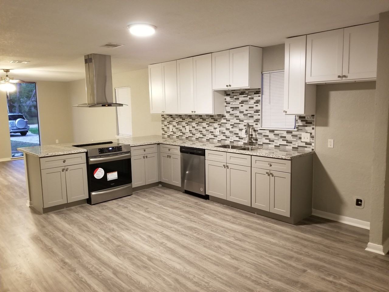 1413 Sweetgum St #NA - Photo 3 of 6