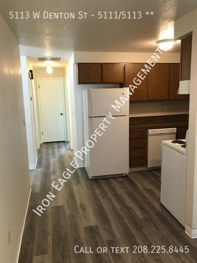 5113 W Denton St #5111-5113 - Photo 3 of 7