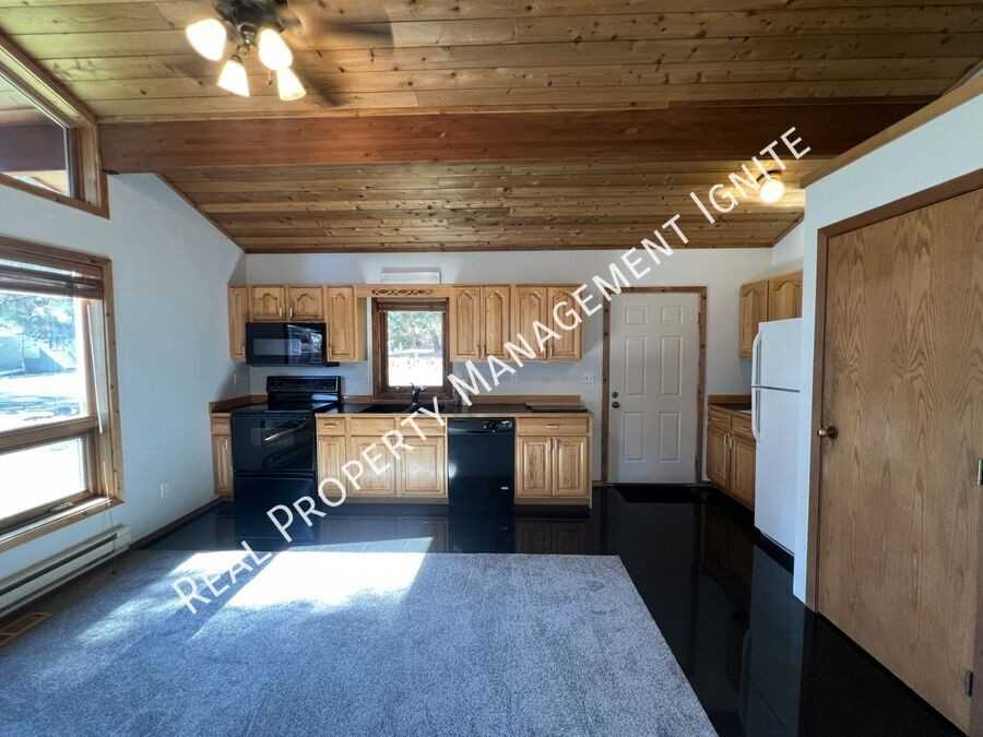 1782 Sw Forest Ridge Ave - Photo 3 of 14