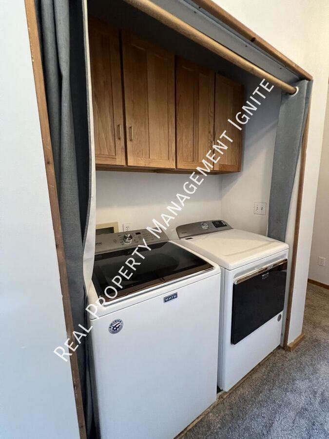 1782 Sw Forest Ridge Ave - Photo 6 of 14