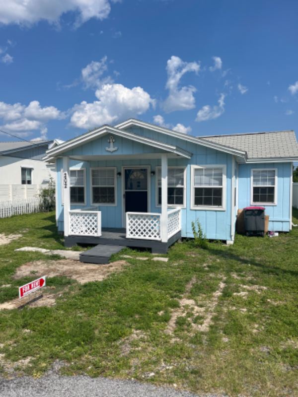 202 Laureno Pl - Photo 2 of 19