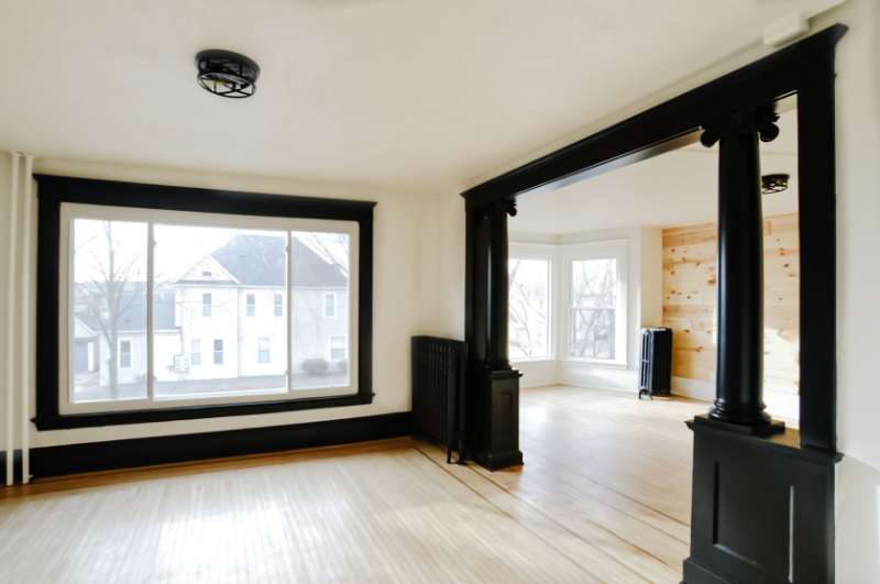 1000 24th Ave Ne #2 - Photo 3 of 17