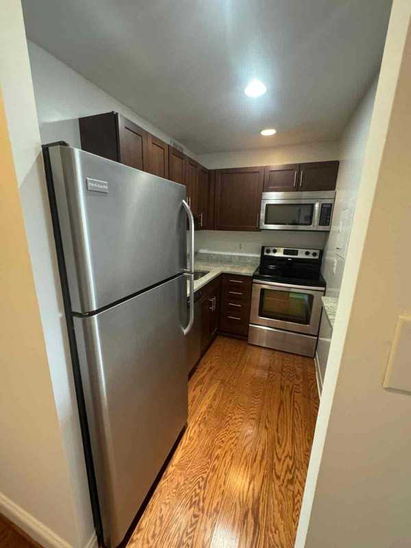 3101 S Manchester St #807