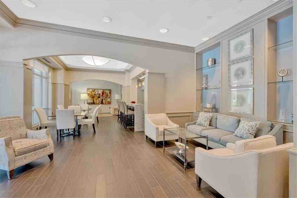 3475 Oak Valley Road Northeast, Unit 850 - Photo 4 of 24