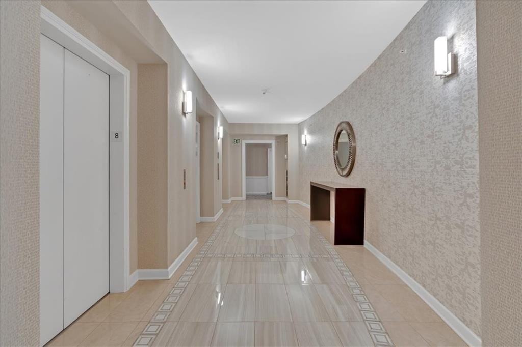 3475 Oak Valley Road Northeast, Unit 850 - Photo 6 of 24