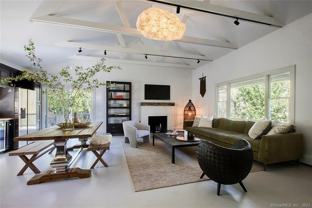 10 Sentry Hill Rd - Photo 1 of 1