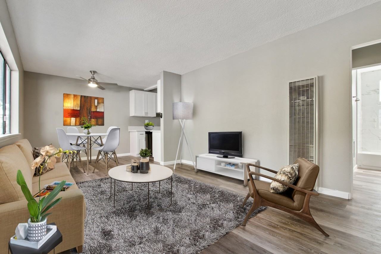 Third Avenue Apartments - Photo 6 of 19