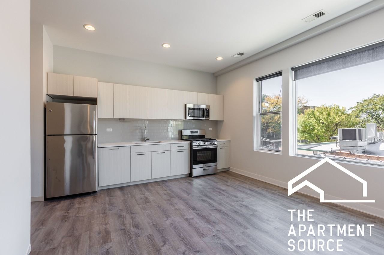 2247 W Lawrence Ave #303 - Photo 3 of 26