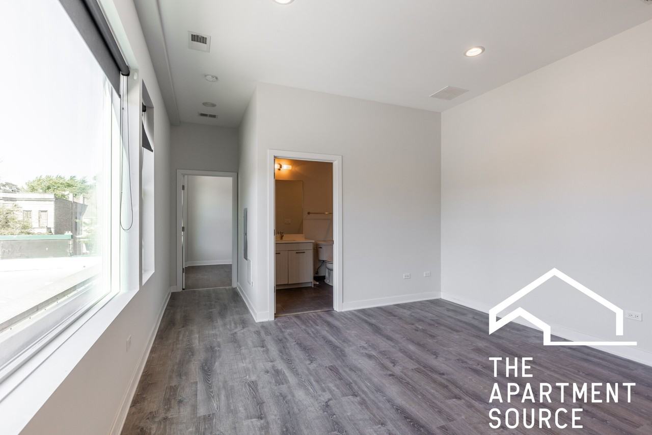 2247 W Lawrence Ave #3ARO - Photo 5 of 15