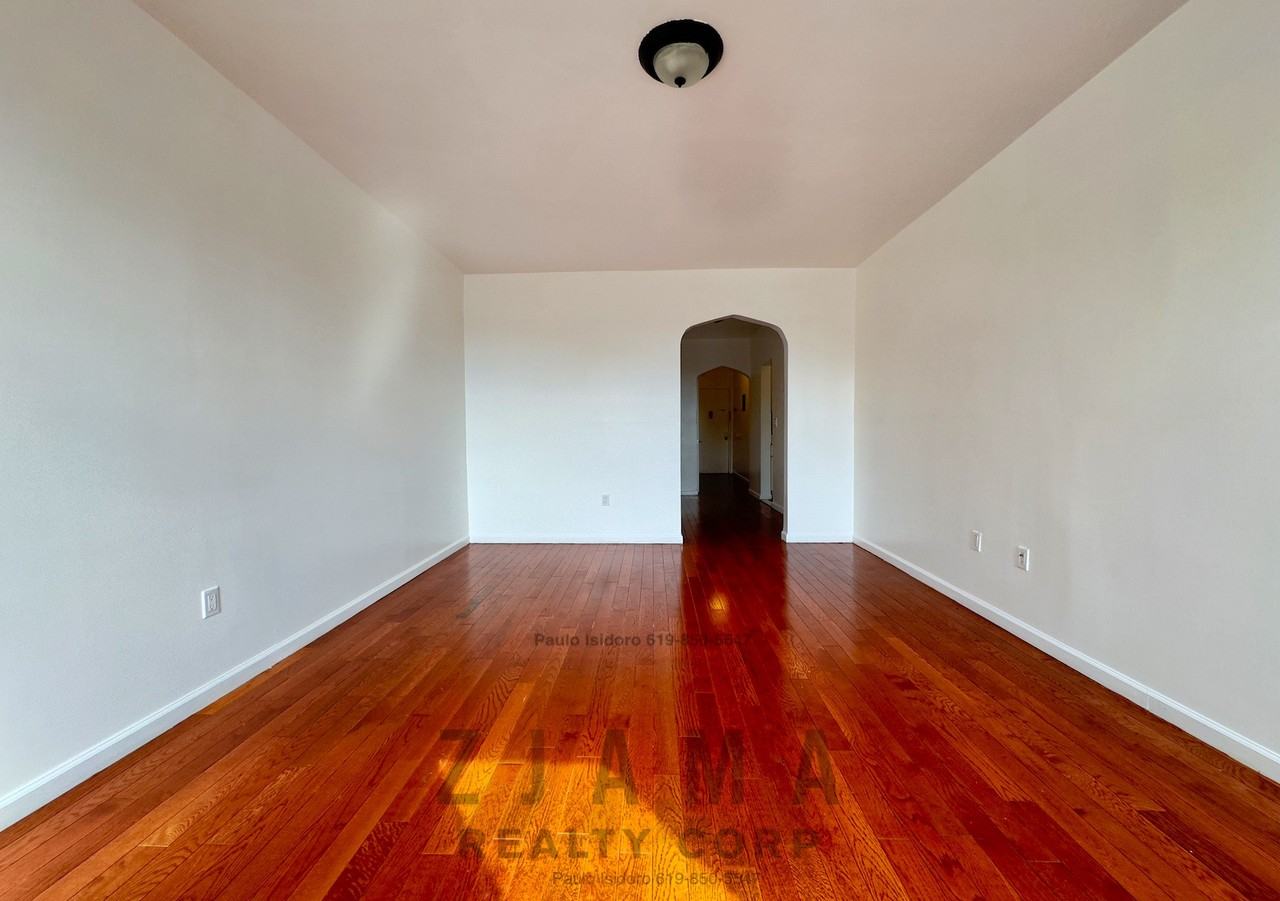 301 Sterling Street #5D - Photo 3 of 12