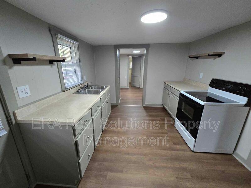 8 Highland Ave - Photo 4 of 15