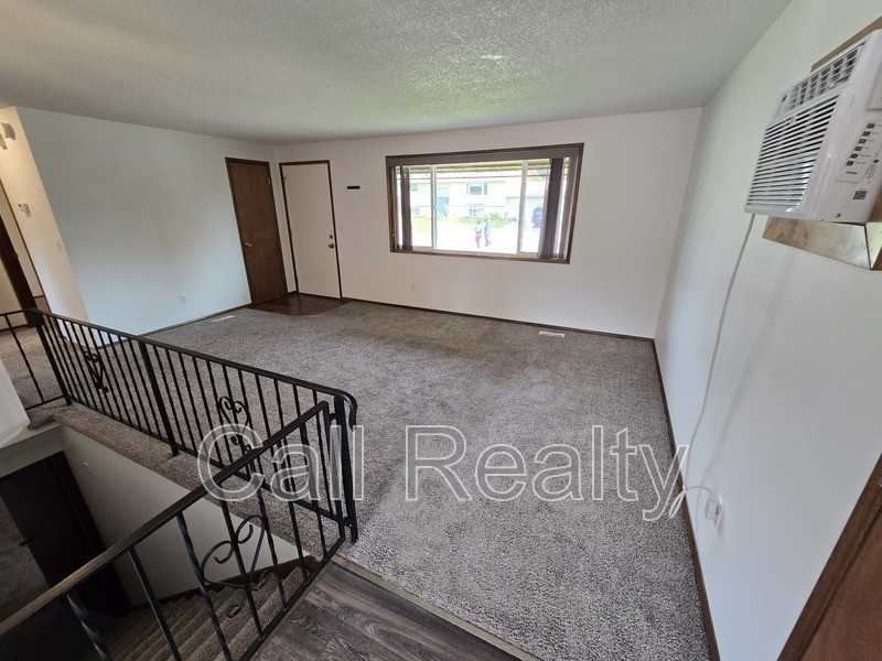 2116 S Fawn Dr - Photo 3 of 16