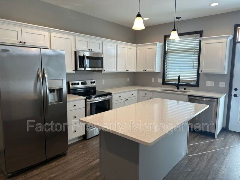 308 Prairie Rose Trl - Photo 3 of 18