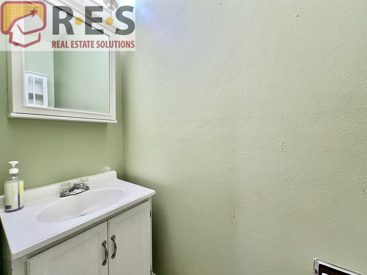 10557 Quail St - Photo 7 of 19
