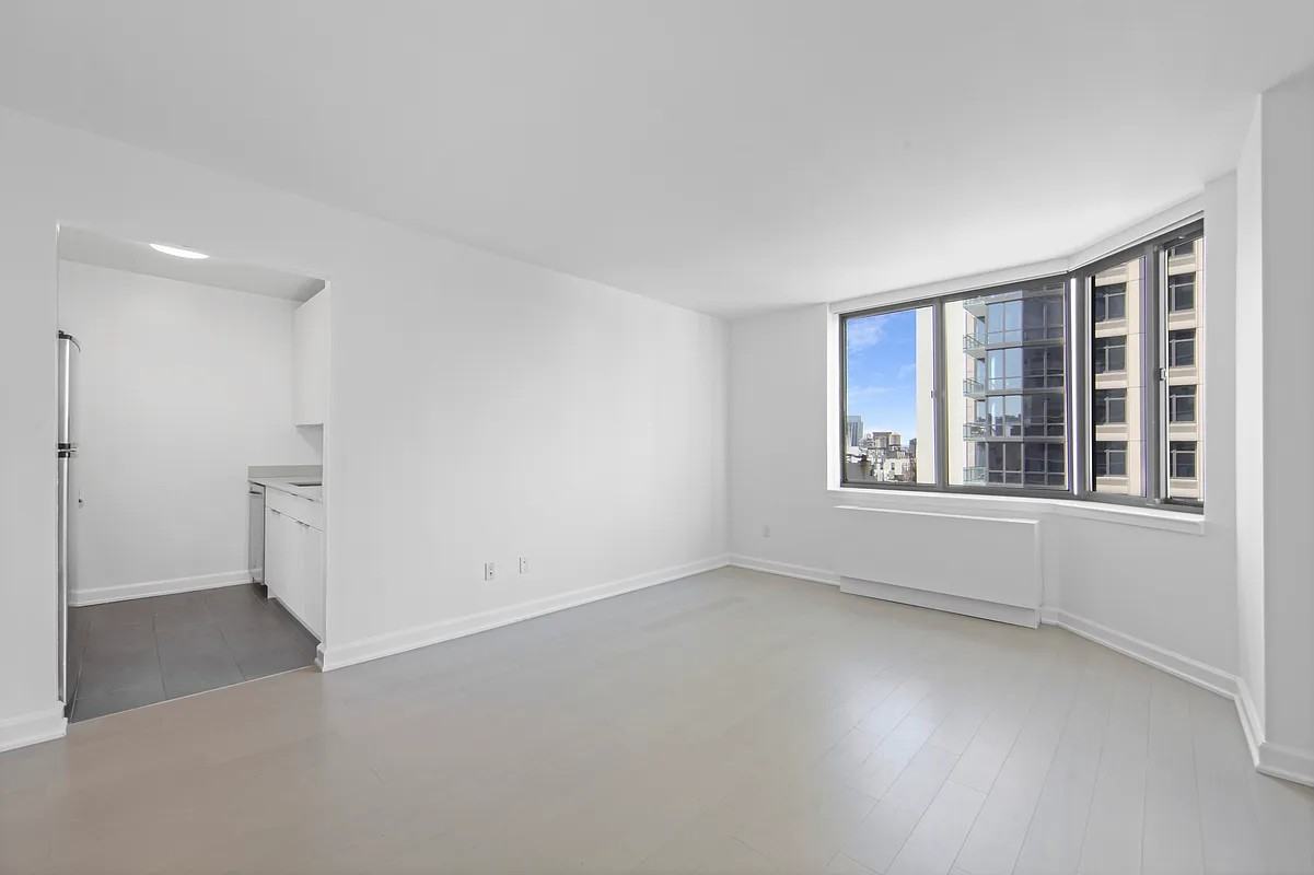 W 24th St 9D, New York, NY 10010 Studio Apartment for 4,459/month