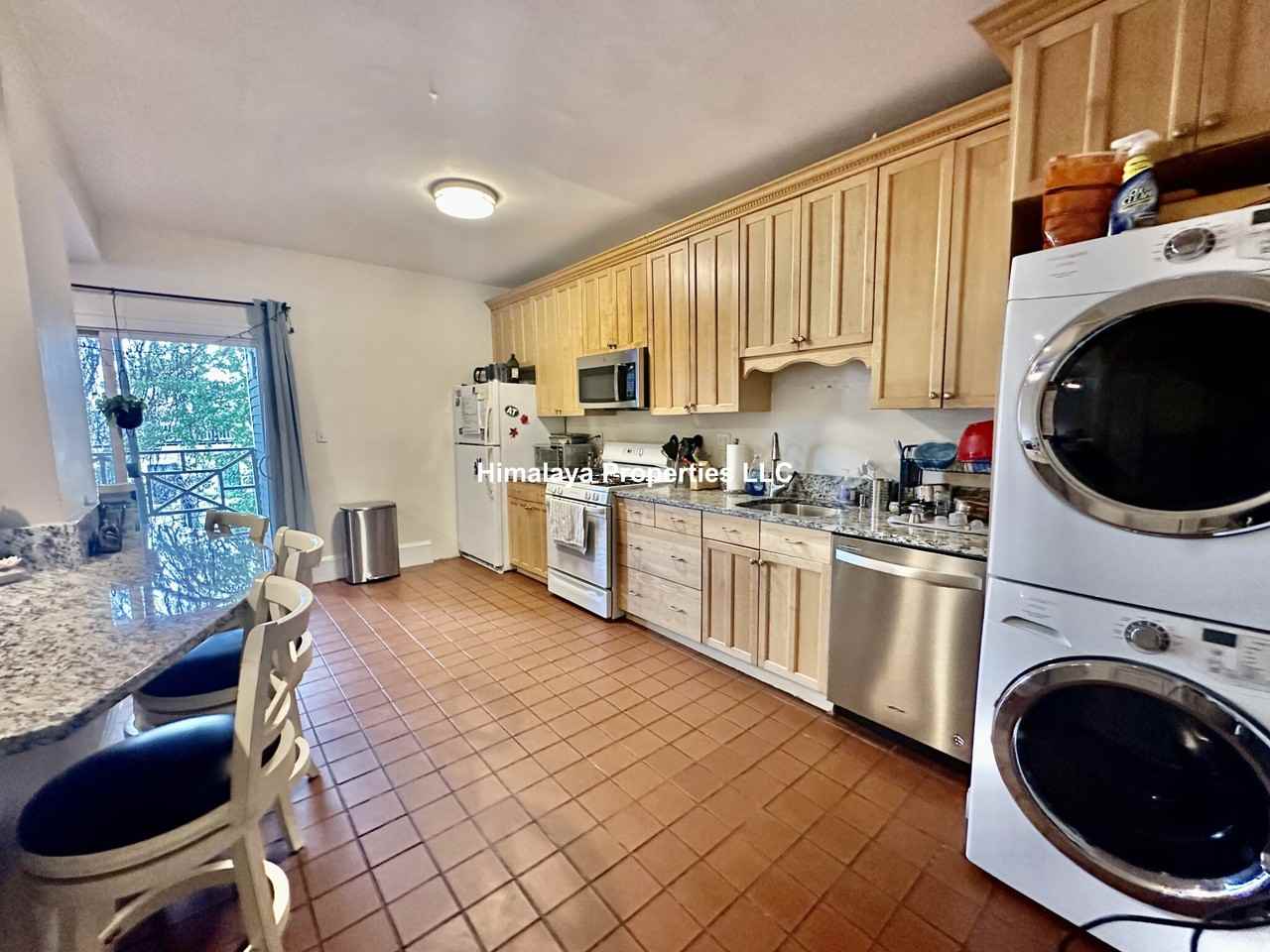 5 Sachem St #2 - Photo 7 of 18